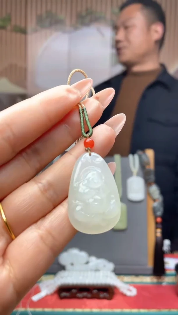 【闪购商品】和田玉颈饰未镶嵌一