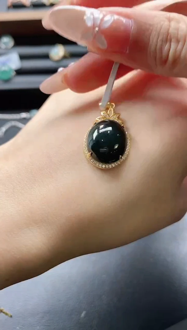 【闪购商品】翡翠戒指银S925镶嵌51511