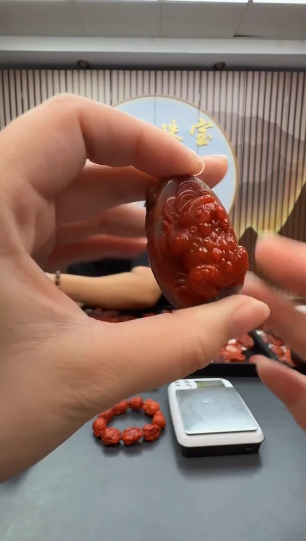 未镶嵌雕刻南红玛瑙078ZB1209产品一个