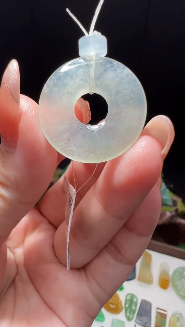 未镶嵌定制翡翠甜甜圈