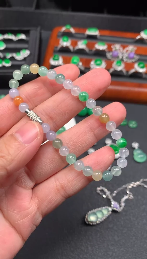 未镶嵌手串翡翠翡翠手串