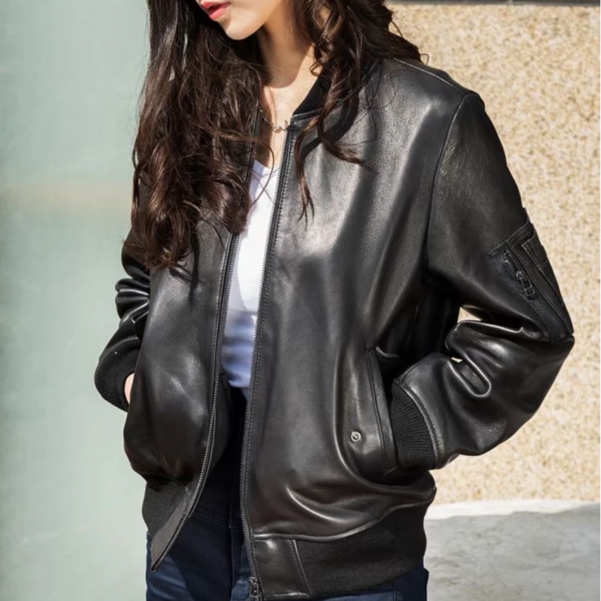 PJL春秋女款机车圆领羊皮螺纹短款棒球服皮夹克