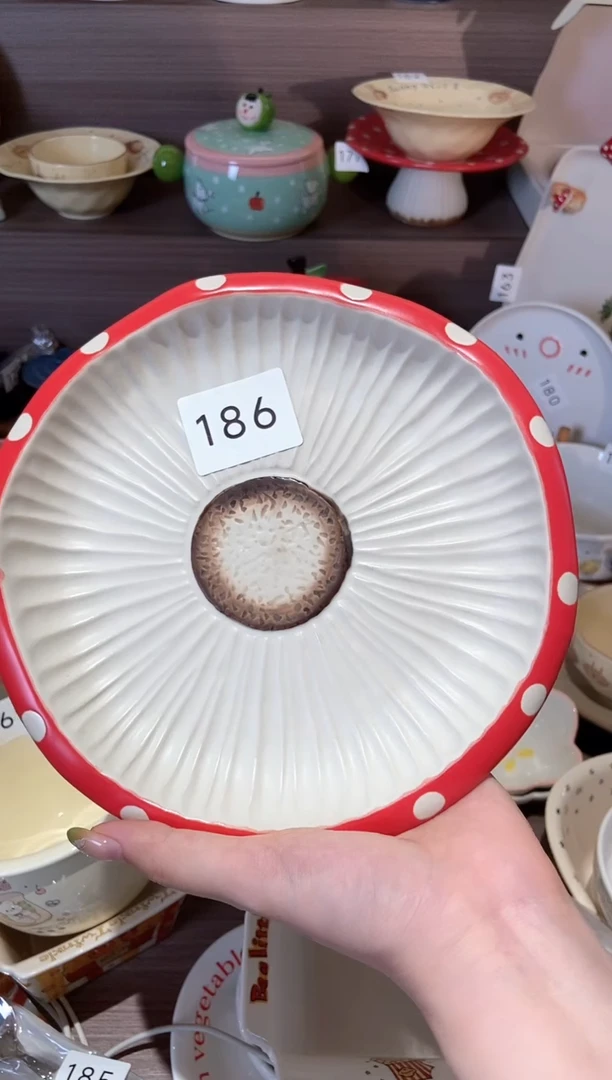 186哑光蘑菇平盘 瑕疵