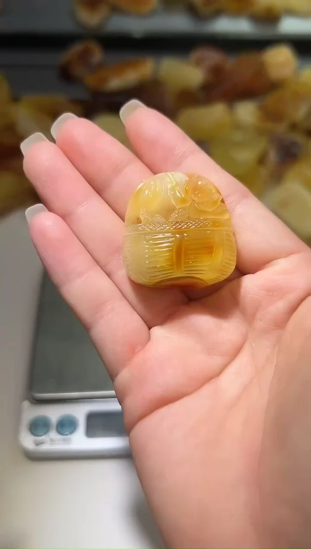 裸石琥珀未镶嵌琥珀蜜蜡吊坠