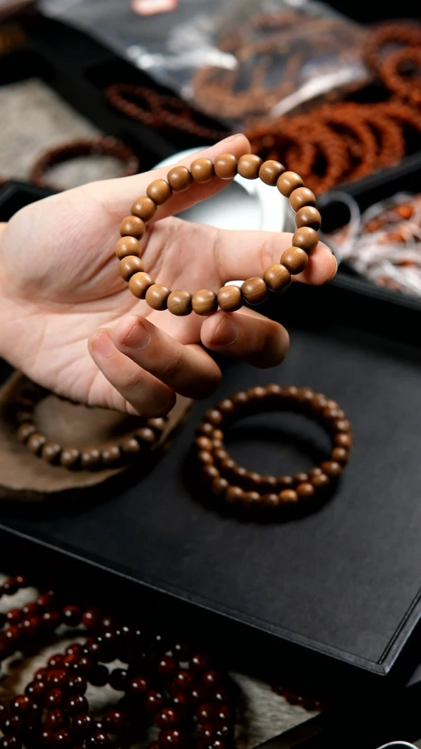 【闪购商品】檀香木手串/手链老山檀1.0焦糖味