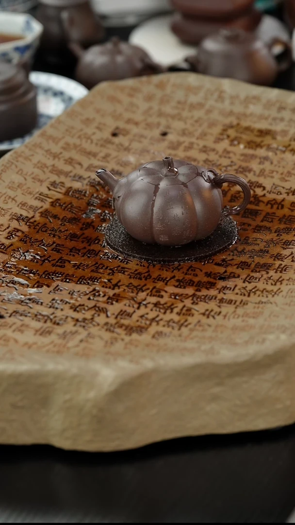 茶壶紫砂老*头lx老紫泥鸣远小南瓜120cc