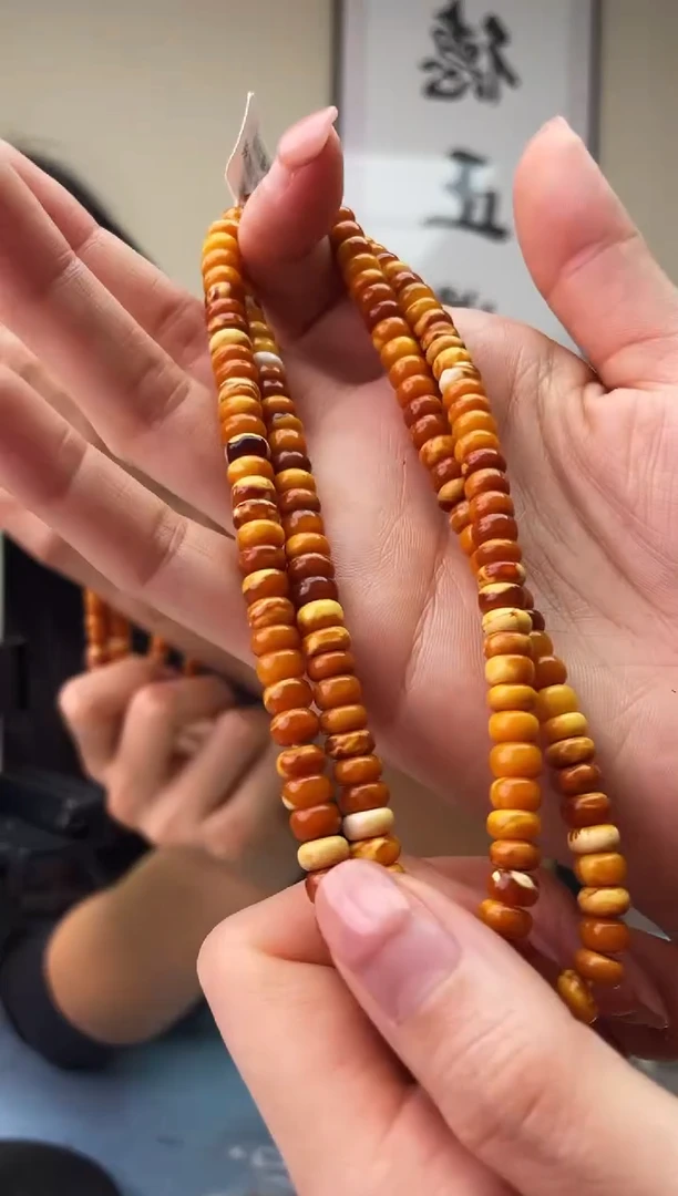 琥珀未镶嵌珠宝奇石T0假一罚十，多样性发一件