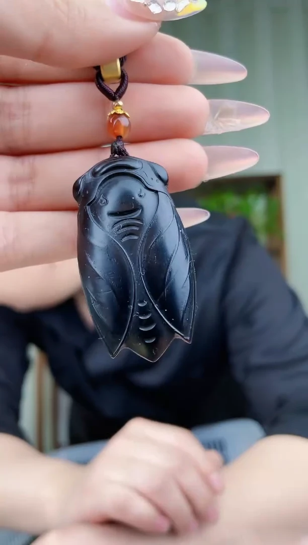 【闪购商品】和田玉挂件未镶嵌拍一发一，多样性发货！