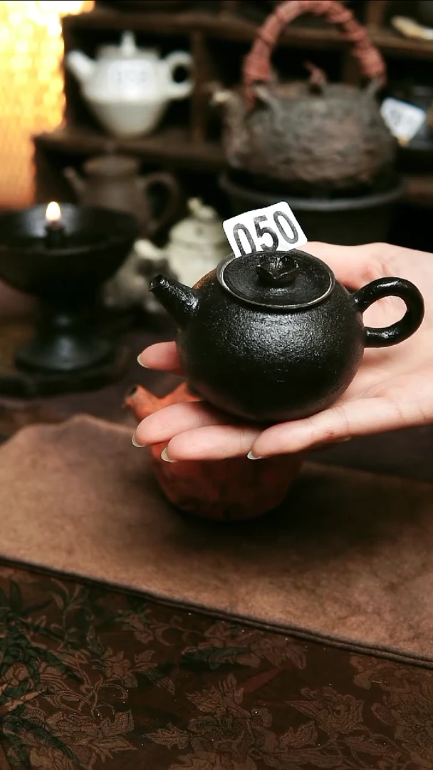 紫砂全手工侘寂风茶壶135毫升