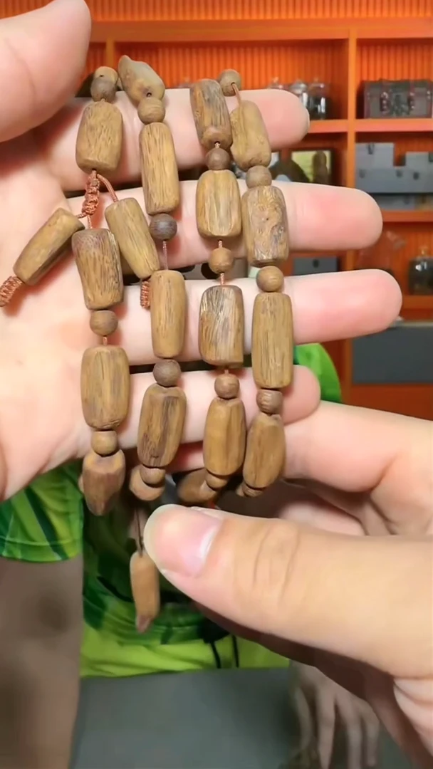 沉香手串84号单圈红土多样性发一