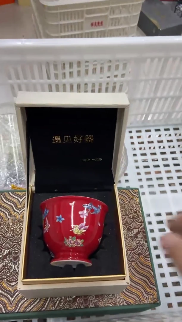 无运费险有瑕疵的摄影的产品有使用过的痕迹有点脏介意勿拍