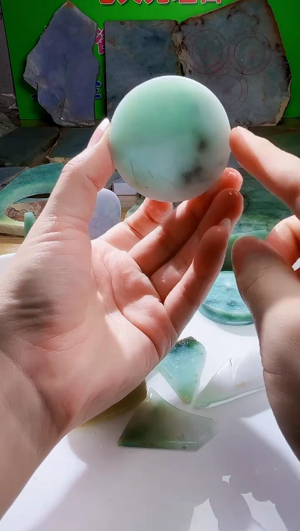 翡翠未镶嵌颈饰翡翠A货024