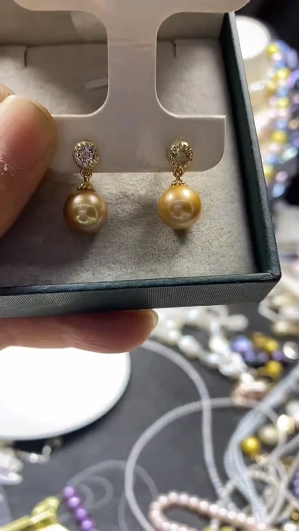 颈饰未镶嵌淡水珍珠多人