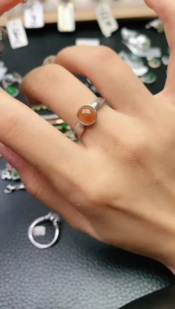 翡翠戒指银S925镶嵌111111