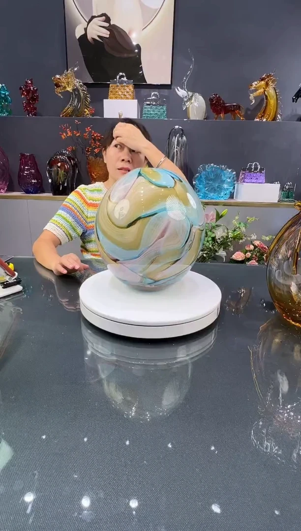 琉璃水晶琉璃花瓶1个