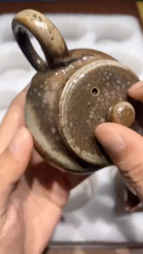 奢瓷/瑞寅柴烧茶器（壶）759  微瑕