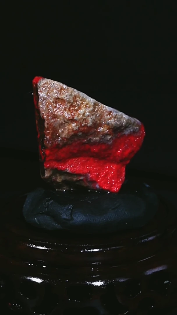 昌化石昌化鸡血石