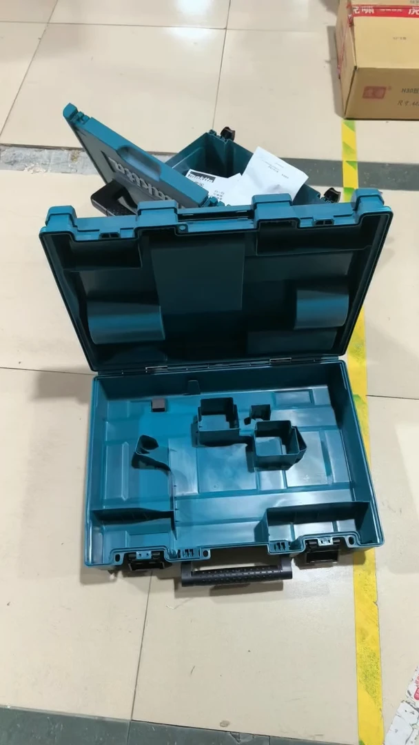 牧田电动扳手工具箱分层