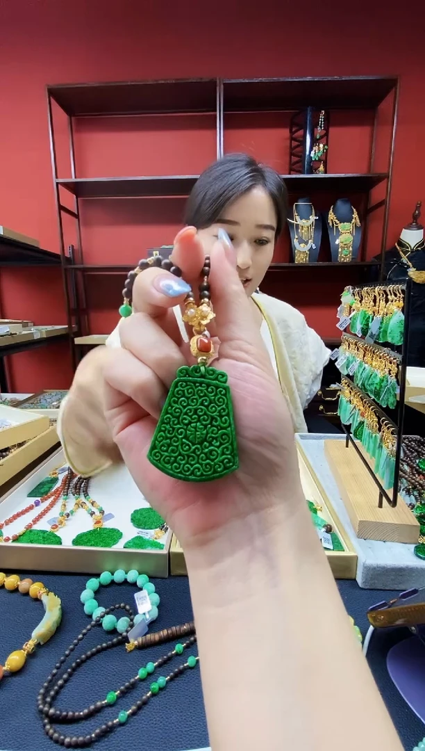 颈饰未镶嵌翡翠翡翠吊坠