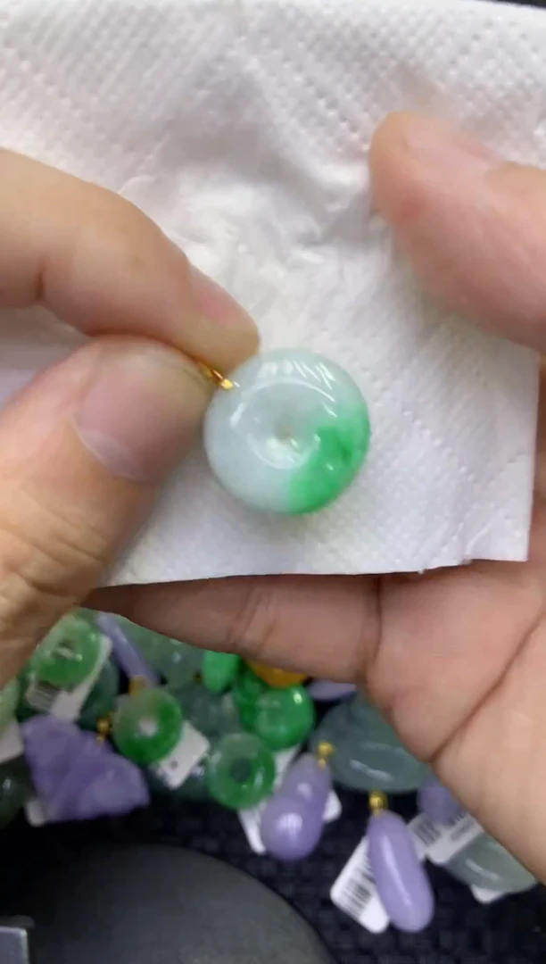 颈饰未镶嵌翡翠天然缅甸A货翡翠