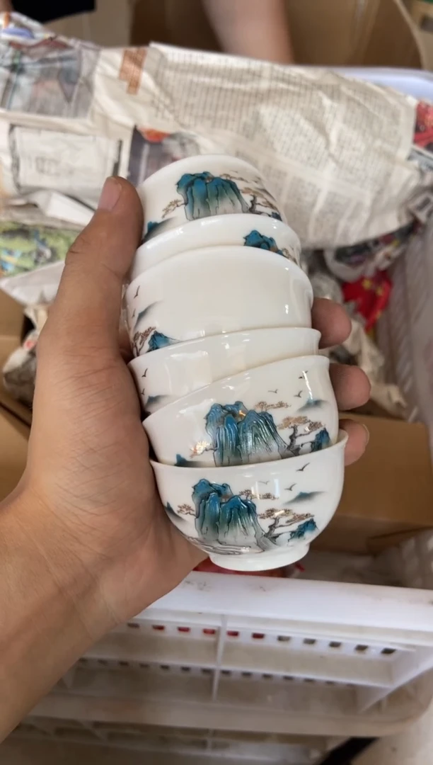 杯无运费险有瑕疵的有点脏介意勿拍