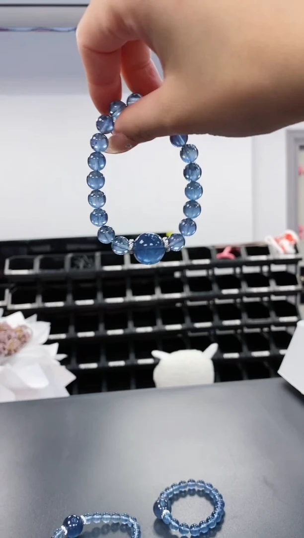 【闪购商品】萤石手链合金120.39蓝眼泪萤石手串 多样性发其一