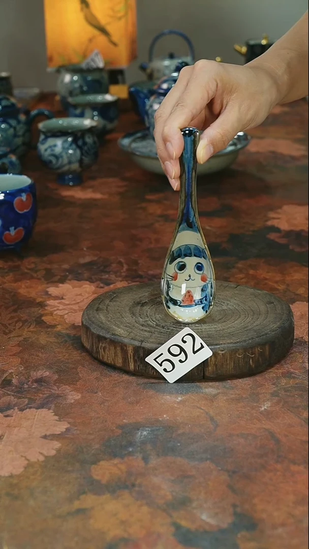 茶碗...........