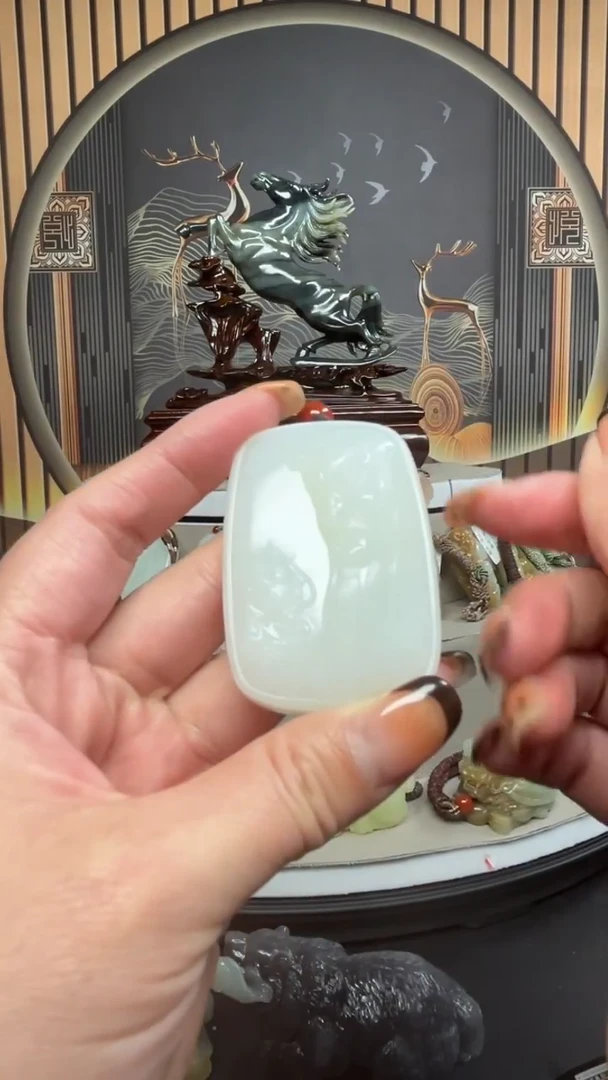 未镶嵌和田玉摆件挂件