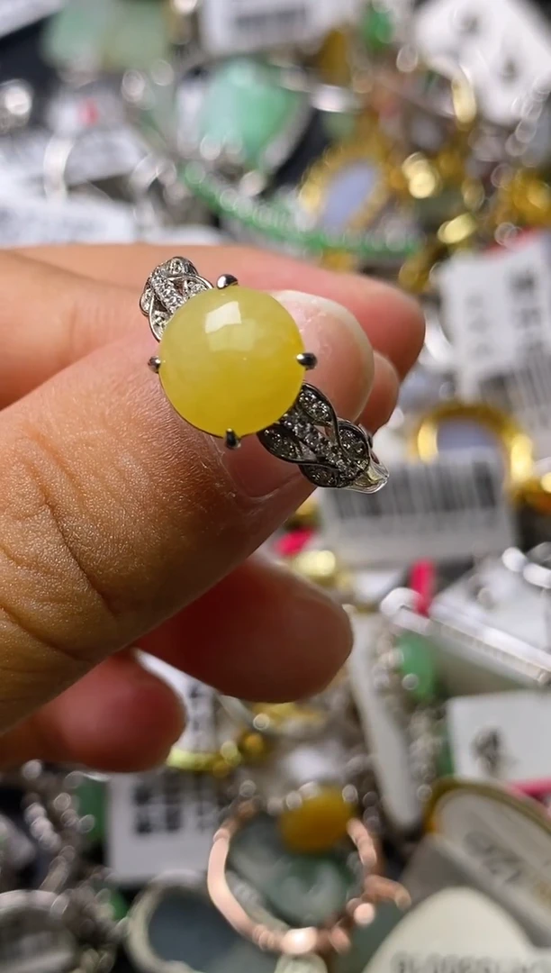 银S925镶嵌戒指翡翠百内无证书