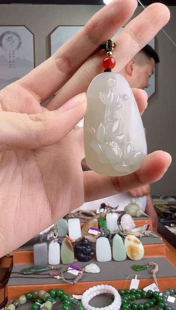 颈饰未镶嵌和田玉多样性发货 拍一单发一个