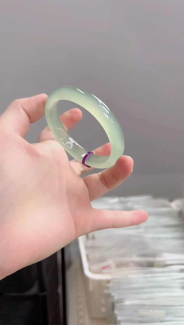 手镯玛瑙/玉髓未镶嵌53圈