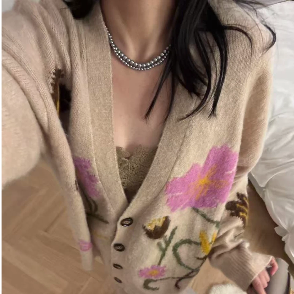 2026秋冬新款 复古植物花卉设计感提花针织衫慵懒风V领毛衣半身裙