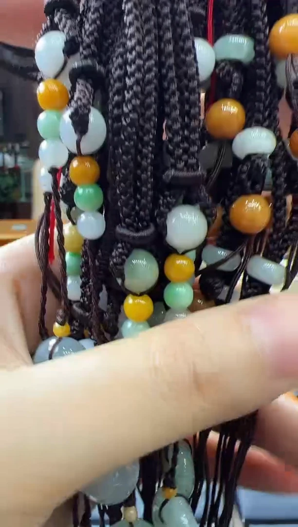 翡翠挂件未镶嵌美背（多样性发其一）