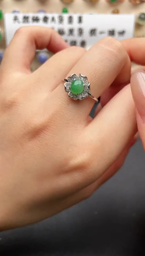 银S925镶嵌戒指翡翠一物一证一礼盒