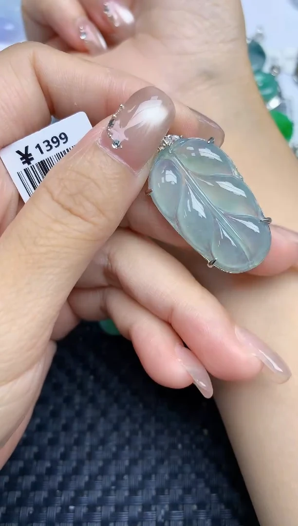 颈饰未镶嵌翡翠天然缅甸A货翡翠百元以上9元证书费自理