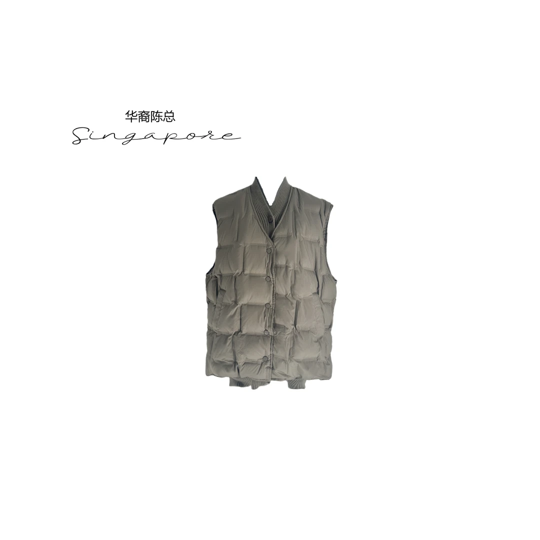 华裔陈总【优雅弧度】白鸭绒菱格衍缝针织拼接轻暖马甲MJ-10144