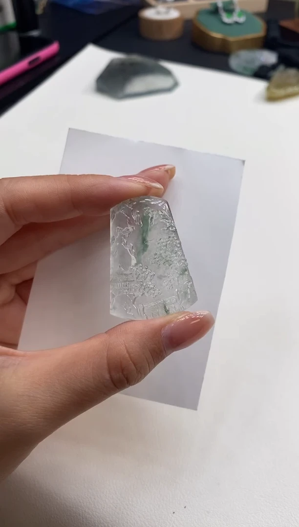 颈饰未镶嵌翡翠山水