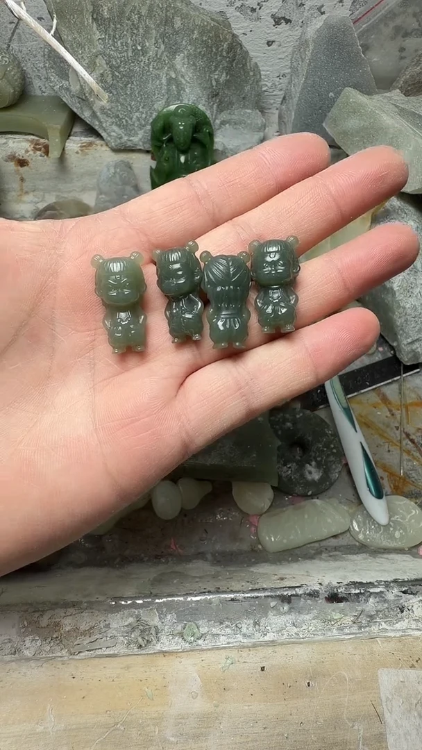 项链未镶嵌和田玉哪吒拍一发一