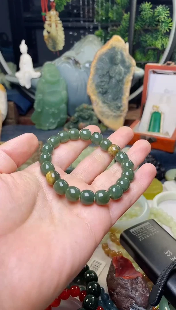 未镶嵌手串和田玉268