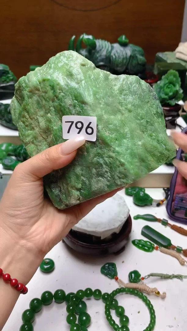 未镶嵌和田玉（碧玉）珠宝半成品1