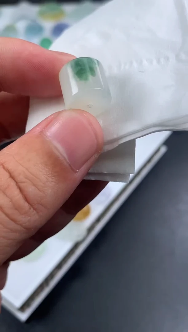 【闪购商品】定制翡翠未镶嵌翡翠