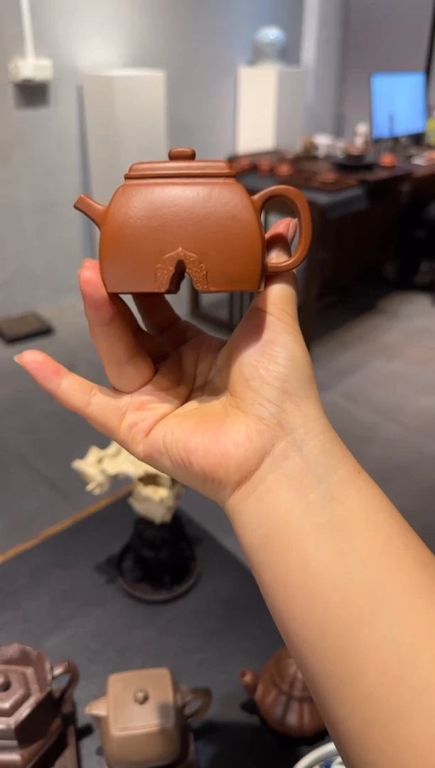 茶壶紫砂陈*小悟空 黄龙山朱泥