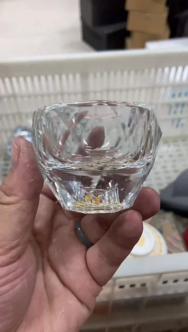 无运费险有瑕疵的摄影的产品有使用过的痕迹有点脏介意勿拍