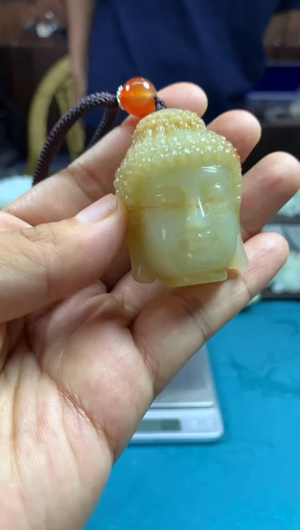 和田玉未镶嵌颈饰1