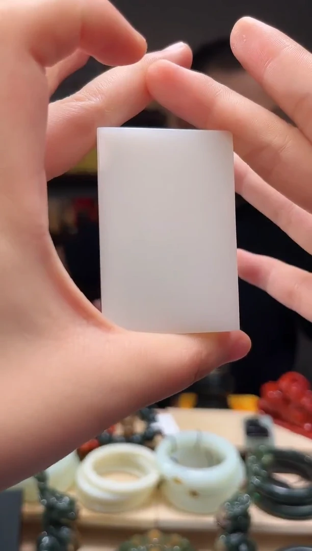 颈饰未镶嵌和田玉吊坠46