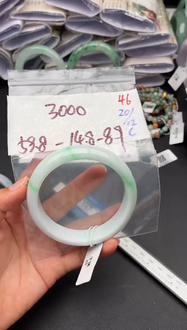 未镶嵌定制翡翠毛货需精细抛光多样性发1件46