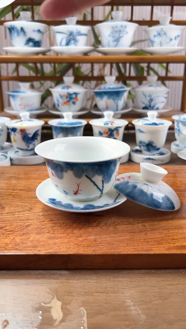 微瑕线条莲180ml三才盖碗