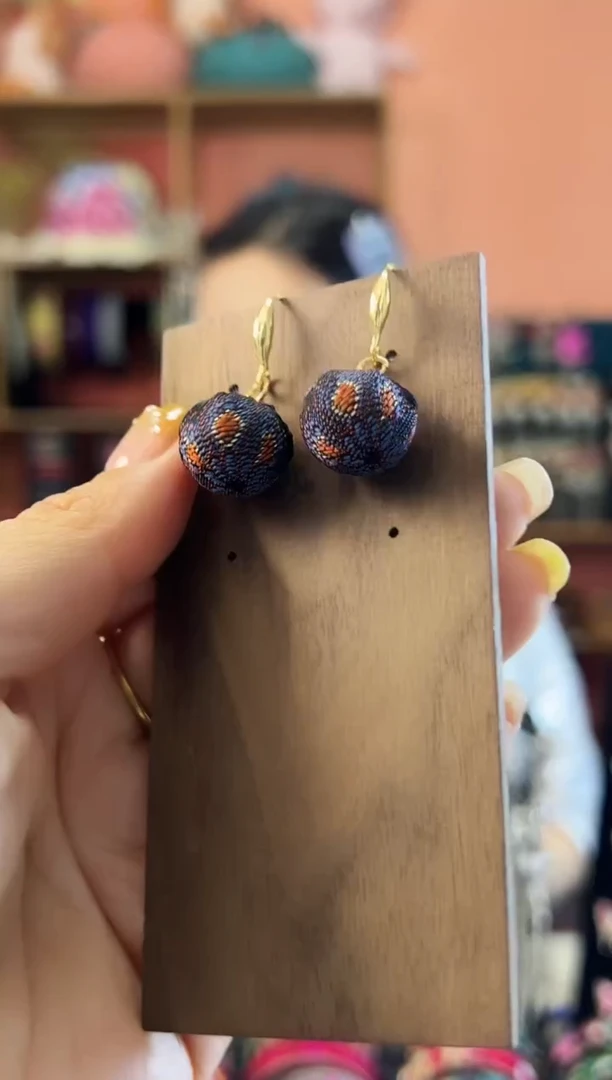 织绣艺枝独绣老绣饰品483