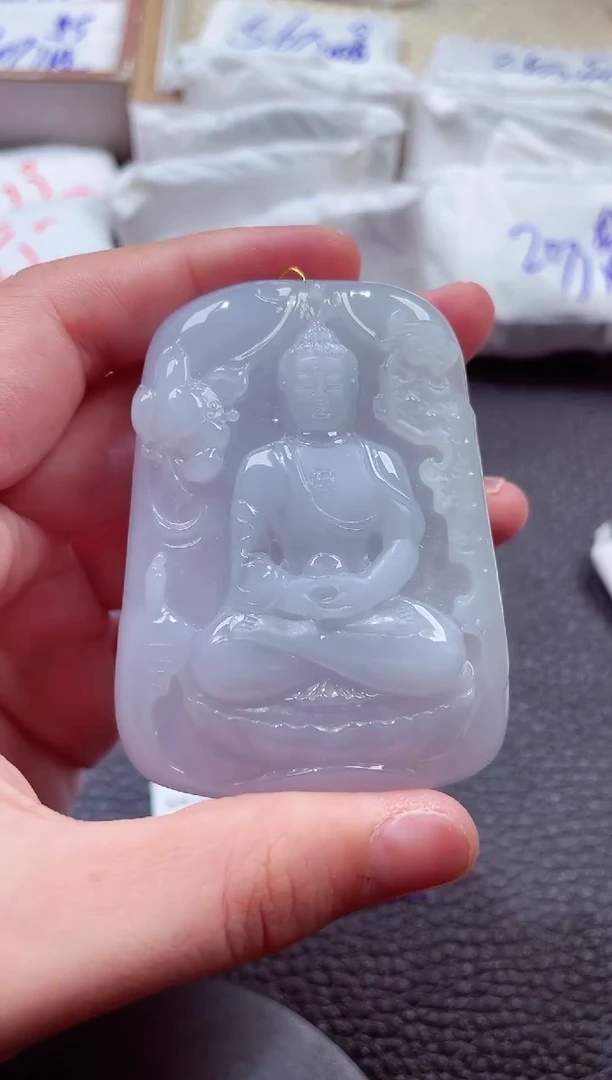 翡翠未镶嵌颈饰00007003大日