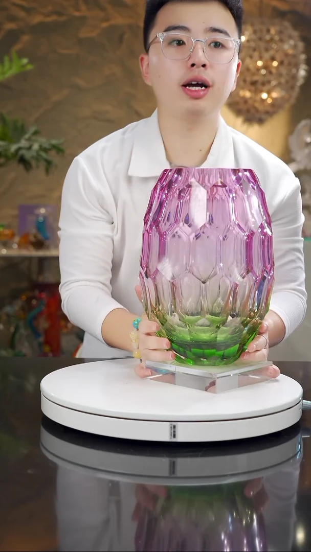 琉璃手工艺品星*汪金红绿凹面花瓶带底座